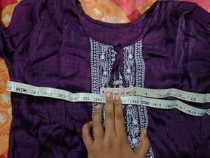 Elegant Blue Embroidered Kurta