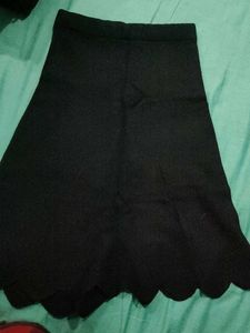 Chic Black Button-Front Skirt