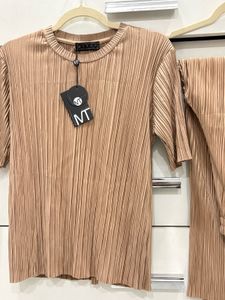 Thailand 🇹🇭 Pleat beige Co-ord Set