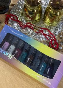 moody set of 8 perfumes