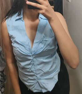 Sleek Blue Ruched Sleeveless Top