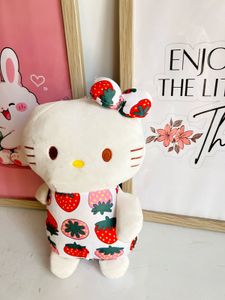 helo kitty plushi