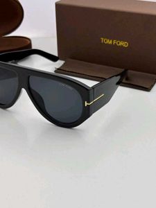 Tom Ford sunglass 👓
