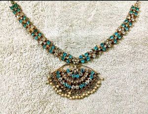 Teal &amp; Pearl Necklace