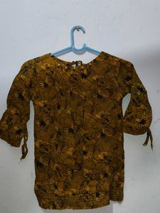 Yellow Floral Print Kurta Top