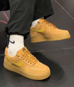 Nike Air Force 1 Sneakers
