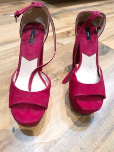 Women's Wine Red Suede Platform Block Heels