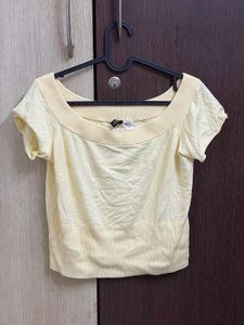 H&amp;M Off-The-Shoulder Top