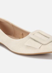 Van Heusen Flats