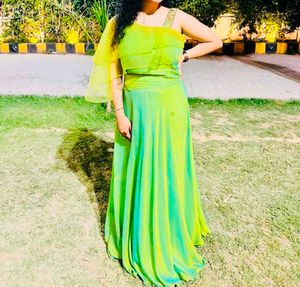 Green One-Shoulder Crop Top Dress