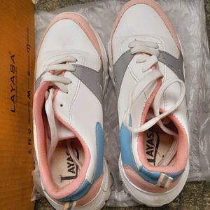 Women's Sneakers ( Length -28-29 Cm)