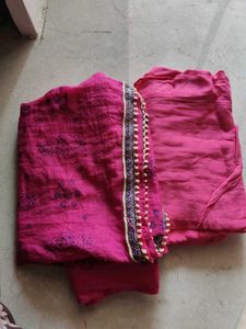 Kurti &amp;Dupattas (Mix Of Cotton And Chiffo