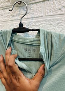 🇯🇵 Uniqlo imported Lightweight Zip-Up Jacket