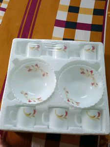 Cup And Bowl Set ( Snack Server)