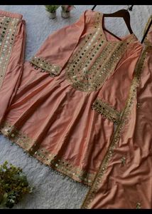 Elegant Peach Mirror Work Kurta Set