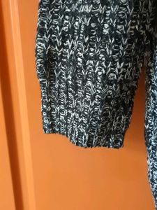 Soft Stylish Knit Shrug For Plus Size