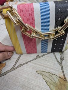 Chic Striped Crossbody Bag
