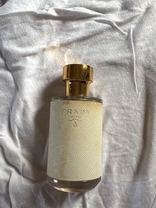 Prada la femme Eau de Parfum for Women