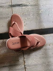 Comfortable Women's Pink Flip Flops
