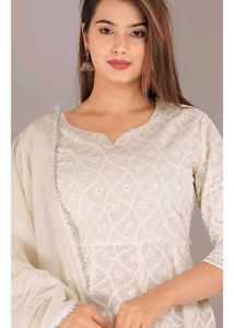 Elegant Chikankari Kurta Set