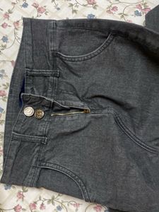 black high waisted jeans
