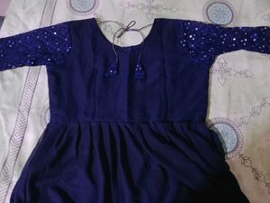 Elegant Navy Ombre Sequined Dress 💙