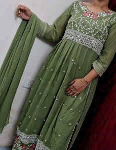 Beautiful Nayra Set For Embroidery And Glass Work