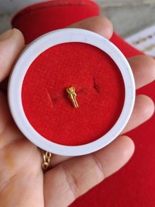 Gold Nose Pin