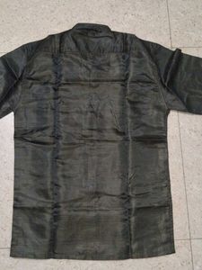 Men's Silk Blend Green Shirt(1 time used)