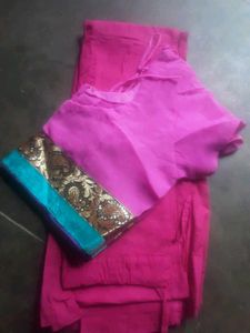 Stylish Pink Saree with Embellished Border