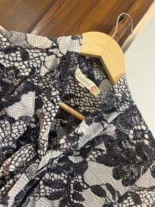 Elegant Black Lace Print Blouse