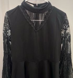 Elegant Black Lace Sleeve Dress