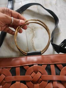 VanHeusen Chic Handbag