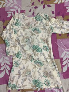 Floral Embroidered Kurta