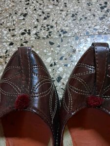 women''s Brown Jutti Shoes