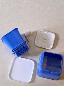 Manual vegetable chopper