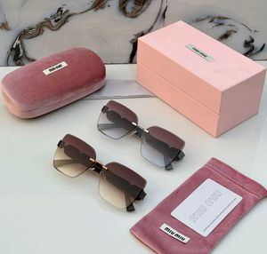 Miu  Gradient Lens Sunglasse
