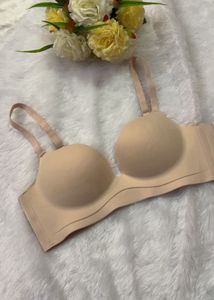 Seamless Strapless Bra