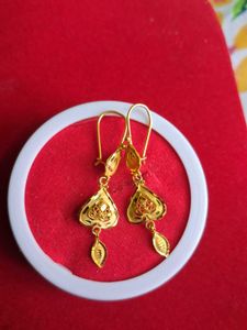 Elegant Gold Dangle Earrings