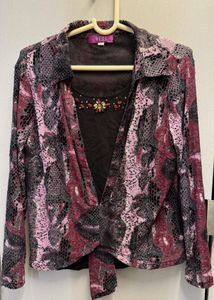 Stylish Women's Blouse with Intricate Design