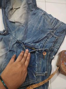 4 jeans pants