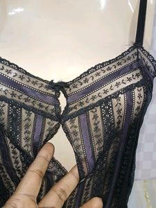 (1129)Lace Trim Black Bodysuit