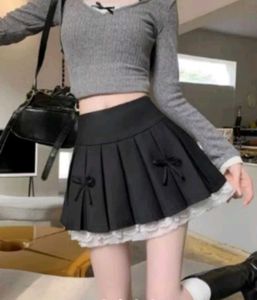 Cute Pleated Mini Skirt with Bows