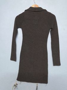 Chic Black Zip-Front Mini Dress