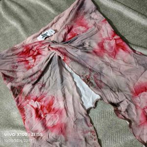 252510. Y2K Floral Twist Front Top