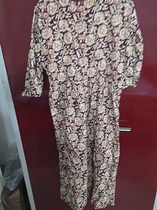 Beautiful Embroidered Kurta straight fit