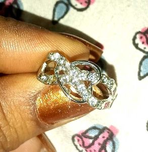 Sparkling Heart Design Ring