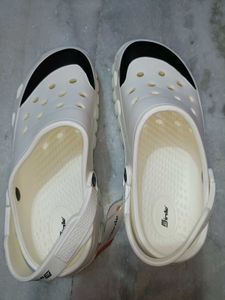 White &amp; Black Clogs - Comfortable &amp; Stylish😍🤩🤩