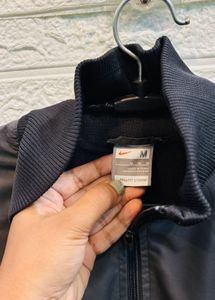 🇦🇺 Nike imported Sportswear Jacket