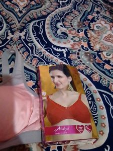 Comfortable Sports Bra 32_34